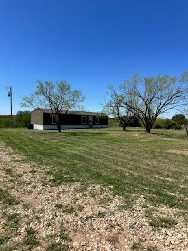 126 Cervenka Rd, House other with 3 bedrooms, 2 bathrooms and null parking in Bronte TX | Image 6