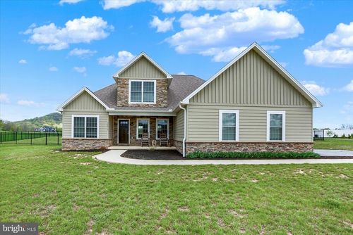 271 Speece Lane, DAUPHIN, PA, 17018 | Card Image