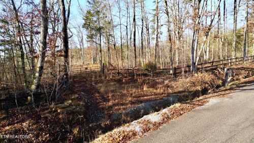 104 Sunrise Trl, Pikeville, TN, 37367-2505 | Card Image