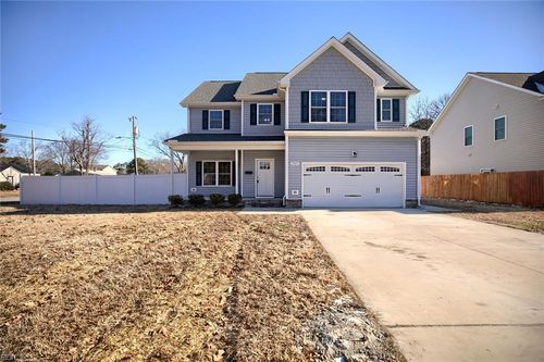 5920 Wickham Ave, Newport News, VA, 23605-2331 | Card Image