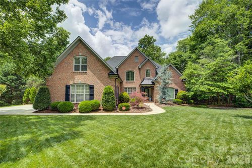 11404 Fernside Dr, Mint Hill, NC, 28227-0332 | Card Image