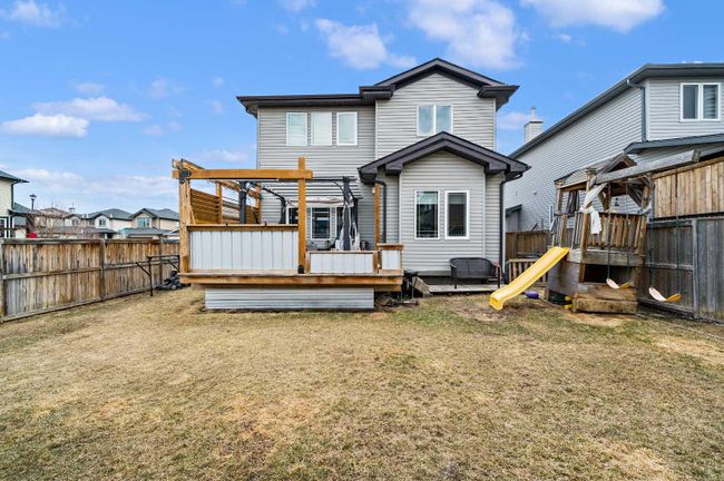 2001 Luxstone Link Sw, Home with 3 bedrooms, 2 bathrooms and 4 parking in Airdrie AB | Image 43