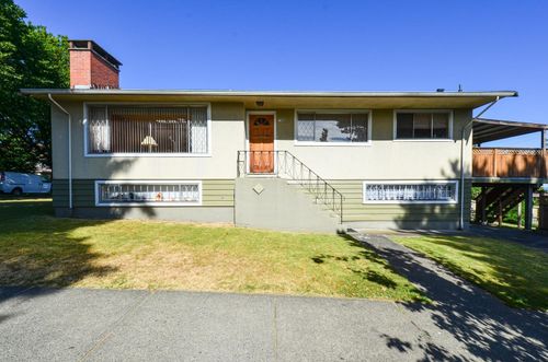 7808 Ross St, Vancouver, BC, V5X4C2 | Card Image