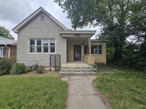 310 E 11th Ave, Winfield, KS, 67156-3617 | Card Image