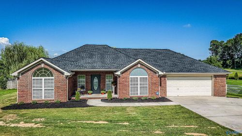 18417 Menefee Rd, Athens, AL, 35613-5651 | Card Image