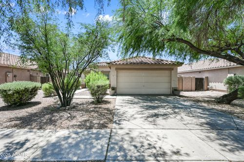 3057 W Lucia Dr, Phoenix, AZ, 85083-5879 | Card Image