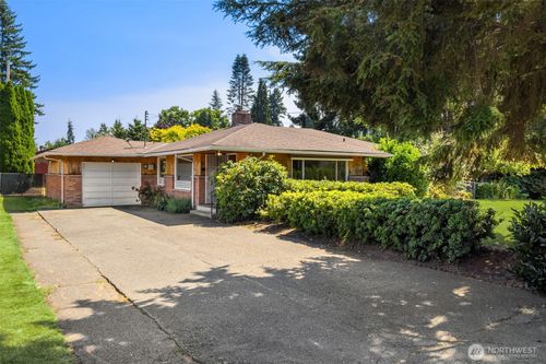 6933 Armar Rd, Marysville, WA, 98270-4414 | Card Image