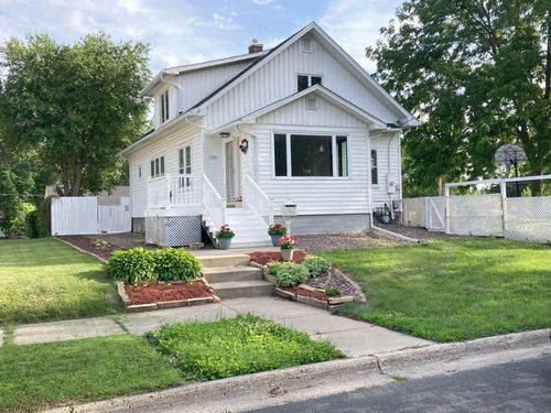 508 Oak Ave Sw, Montgomery, MN, 56069-1113 | Card Image