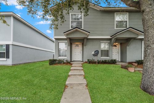 8446 Mcgirts Village Ln, Jacksonville, FL, 32210-0425 | Card Image