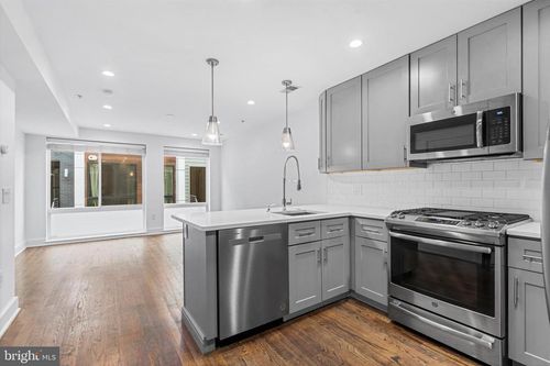 apt-3-1649 E Eyre St, PHILADELPHIA, PA, 19125-2475 | Card Image