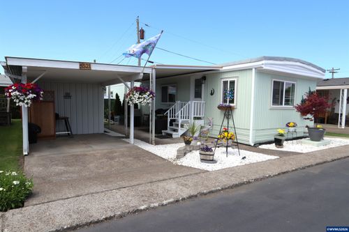 5521 43rd Av Ne, Salem, OR, 97305 | Card Image