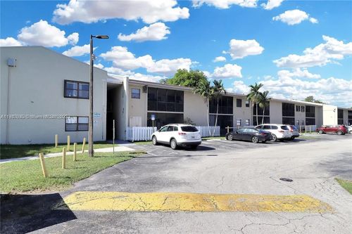 apt-218-10370 Sw 220th St, Cutler Bay, FL, 33190-1130 | Card Image