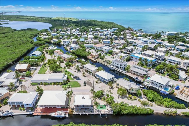 127 - 127 S Layton Dr, House other with 3 bedrooms, 2 bathrooms and null parking in Long Key FL | Image 45