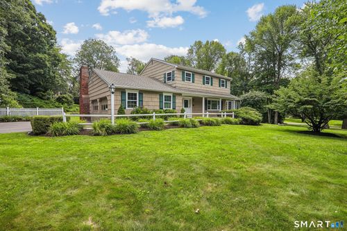 10 Terra Glen Rd, Danbury, CT, 06811-3441 | Card Image