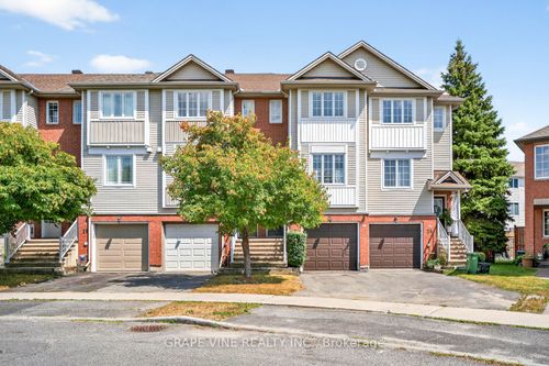 21 Scout St, Ottawa, ON, K2C4B9 | Card Image