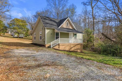 143 Skyuka St, Spartanburg, SC, 29307 | Card Image