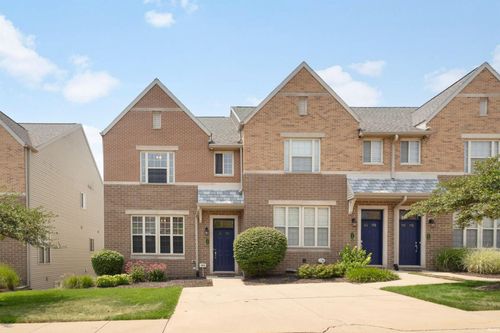 54670 Burdette St, South Bend, IN, 46637-5503 | Card Image