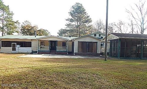 149 Jeff Murphy Ln, Magnolia, NC, 28453-9713 | Card Image