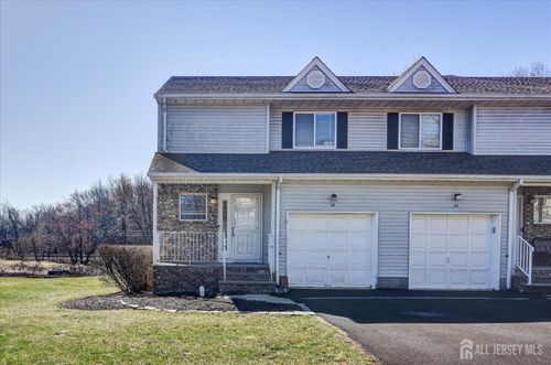 40 Forest Garden Dr, Matawan, NJ, 07747-6803 | Card Image