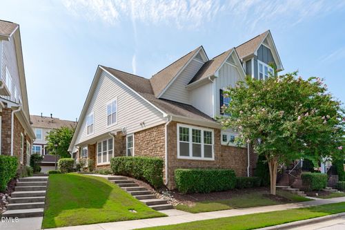 4031 Overcup Oak Ln, Cary, NC, 27519-6544 | Card Image