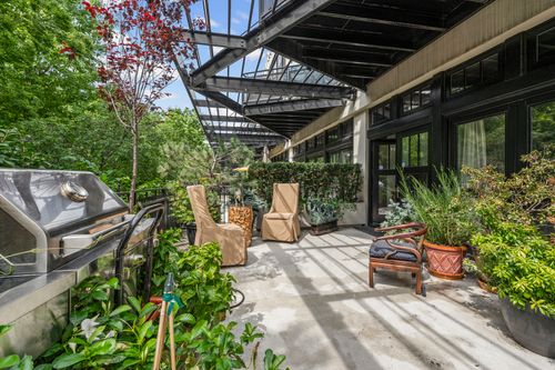 unit-147-1070 W 15th St, Chicago, IL, 60608-1872 | Card Image