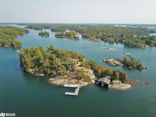1 A249 Island, Pointe au Baril, ON, P0G1K0 | Card Image