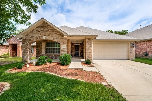 213 Bird Creek Dr, Little Elm, TX, 75068-4894 | Card Image