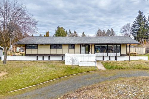 719 E Southview, Colfax, WA, 99111 | Card Image