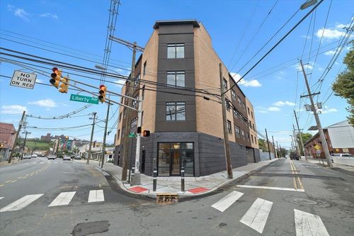 4b-4237 Bergen Turnpike, North Bergen, NJ, 07047 | Card Image
