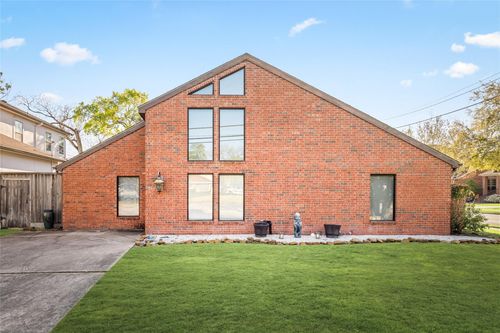 7409 Rice Ave, Bellaire, TX, 77401-5027 | Card Image