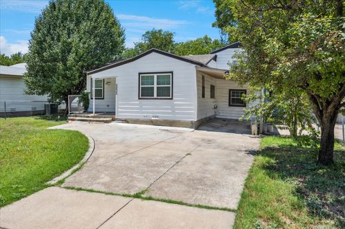5232 Gordon Ave, Fort Worth, TX, 76115-4139 | Card Image