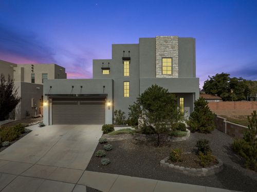 103 Fernleaf Ct Nw, Albuquerque, NM, 87107-6772 | Card Image