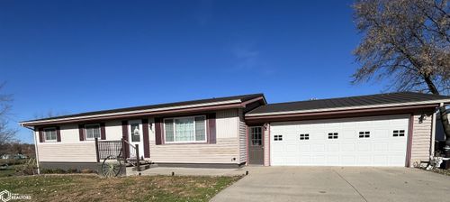 808 Ne 10th St, Leon, IA, 50144-2212 | Card Image