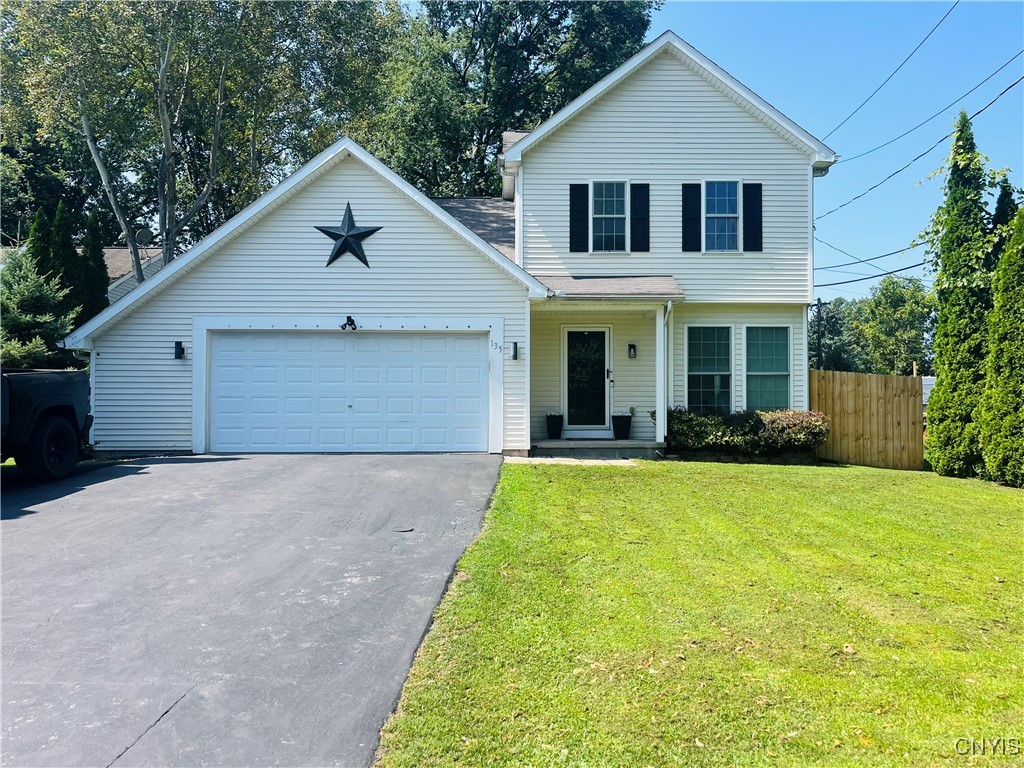 Mckendree Dr, Rochester, NY 14616