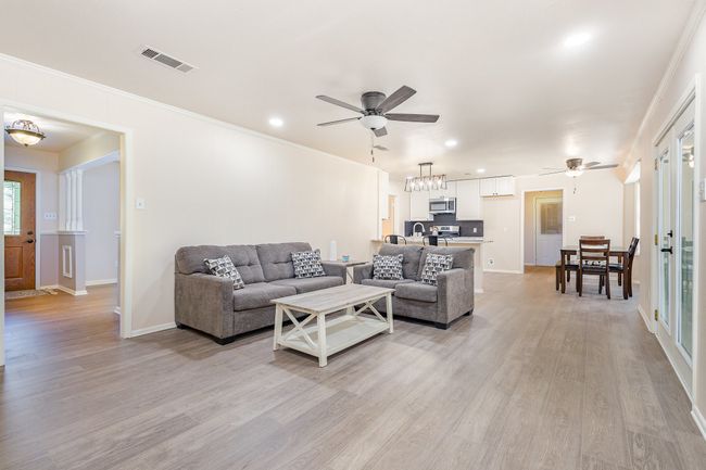 542 Forrest Ln, House other with 3 bedrooms, 3 bathrooms and null parking in Corsicana TX | Image 11
