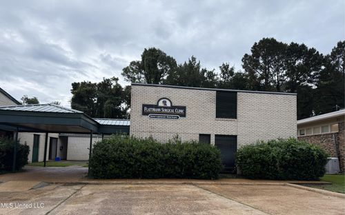 b-142 Jefferson Davis Blvd, Natchez, MS, 39120-5104 | Card Image