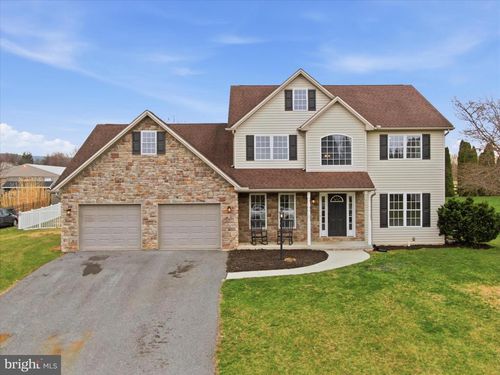 83-2308 Ocracoke Island Ct, CHAMBERSBURG, PA, 17202-7422 | Card Image