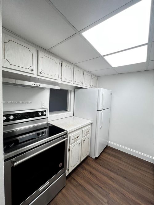 apt-411b-14301 Sw 88th St, Miami, FL, 33186-8035 | Card Image