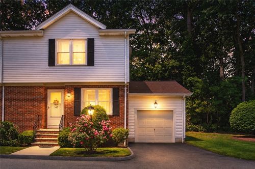 143 Oak Park Drive, North Providence, RI, 02904 | Card Image
