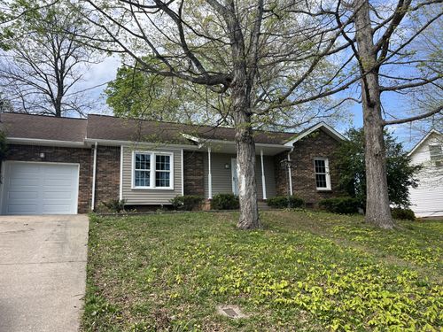 1710 Thistlewood Dr, Clarksville, TN, 37042-5177 | Card Image