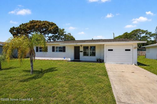 620 Cherokee Ave, Melbourne, FL, 32935-2615 | Card Image