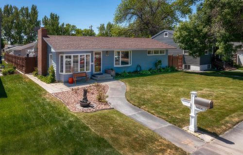 1424 Pulliam Ave, Worland, WY, 82401-2824 | Card Image