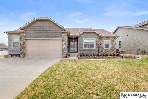 17303 Morgan Ave, Gretna, NE, 68028-3861 | Card Image