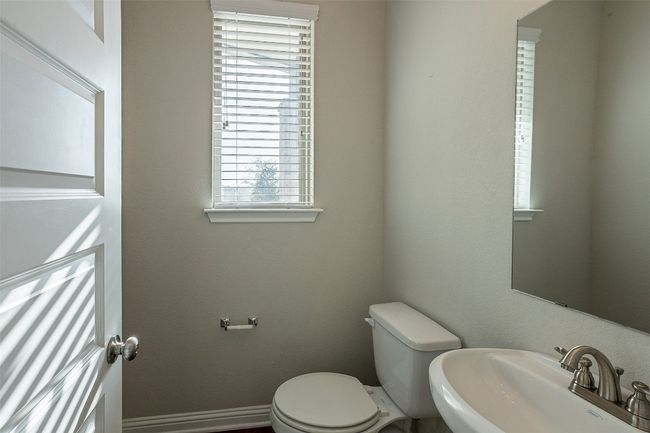 8108 Mc Kamy Dr, House other with 4 bedrooms, 4 bathrooms and 2 parking in Austin TX | Image 15