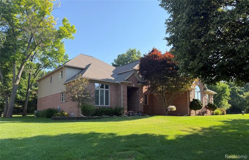 151 Wendover Ct, Commerce Twp, MI, 48390-1238 | Card Image