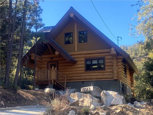 1513 Woodland Dr, Frazier Park, CA, 93222 | Card Image