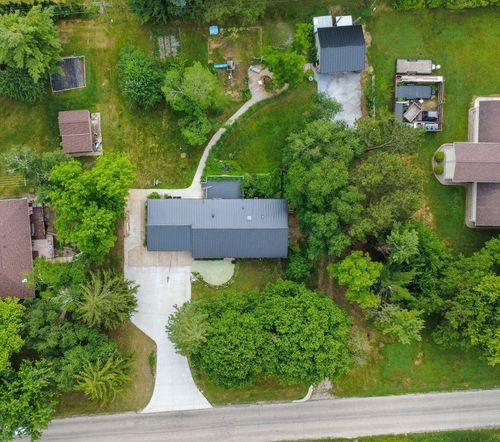 N1544 Poeppel Rd, Fort Atkinson, WI, 53538-9339 | Card Image