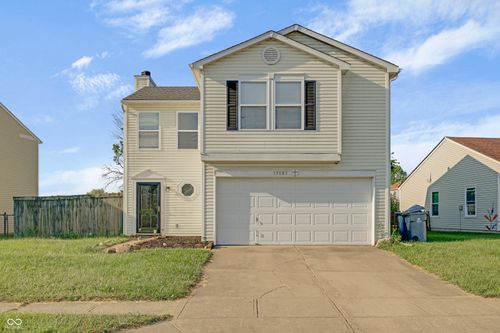 15085 Fawn Hollow Ln, Noblesville, IN, 46060-7922 | Card Image