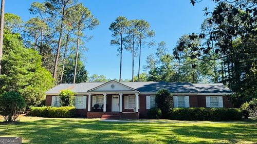 118 Woodlawn Dr, Statesboro, GA, 30458-5037 | Card Image