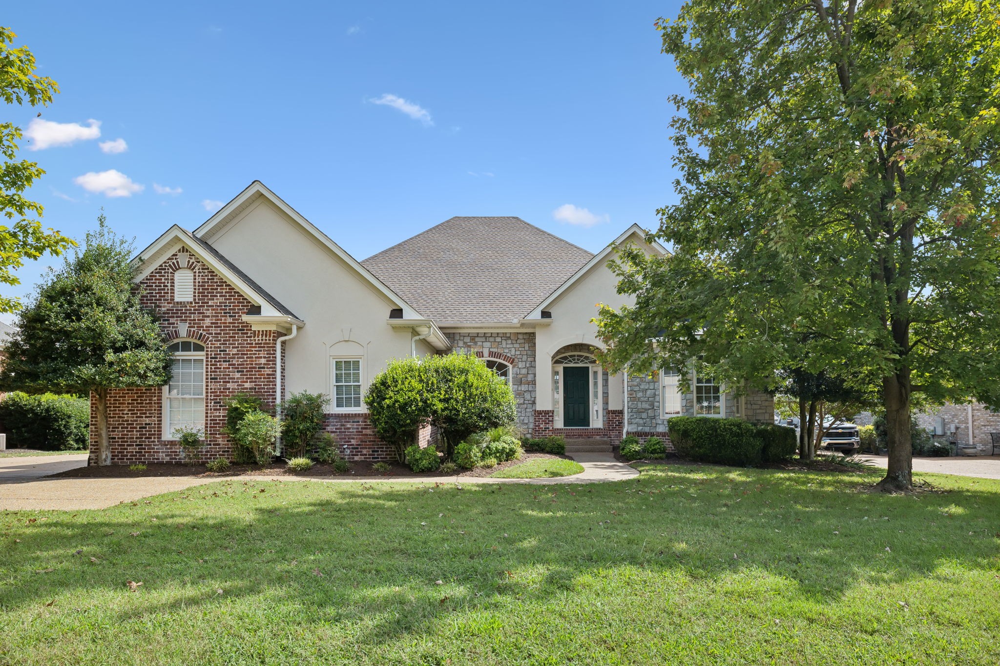 Five Oaks Blvd, Lebanon, TN 37087